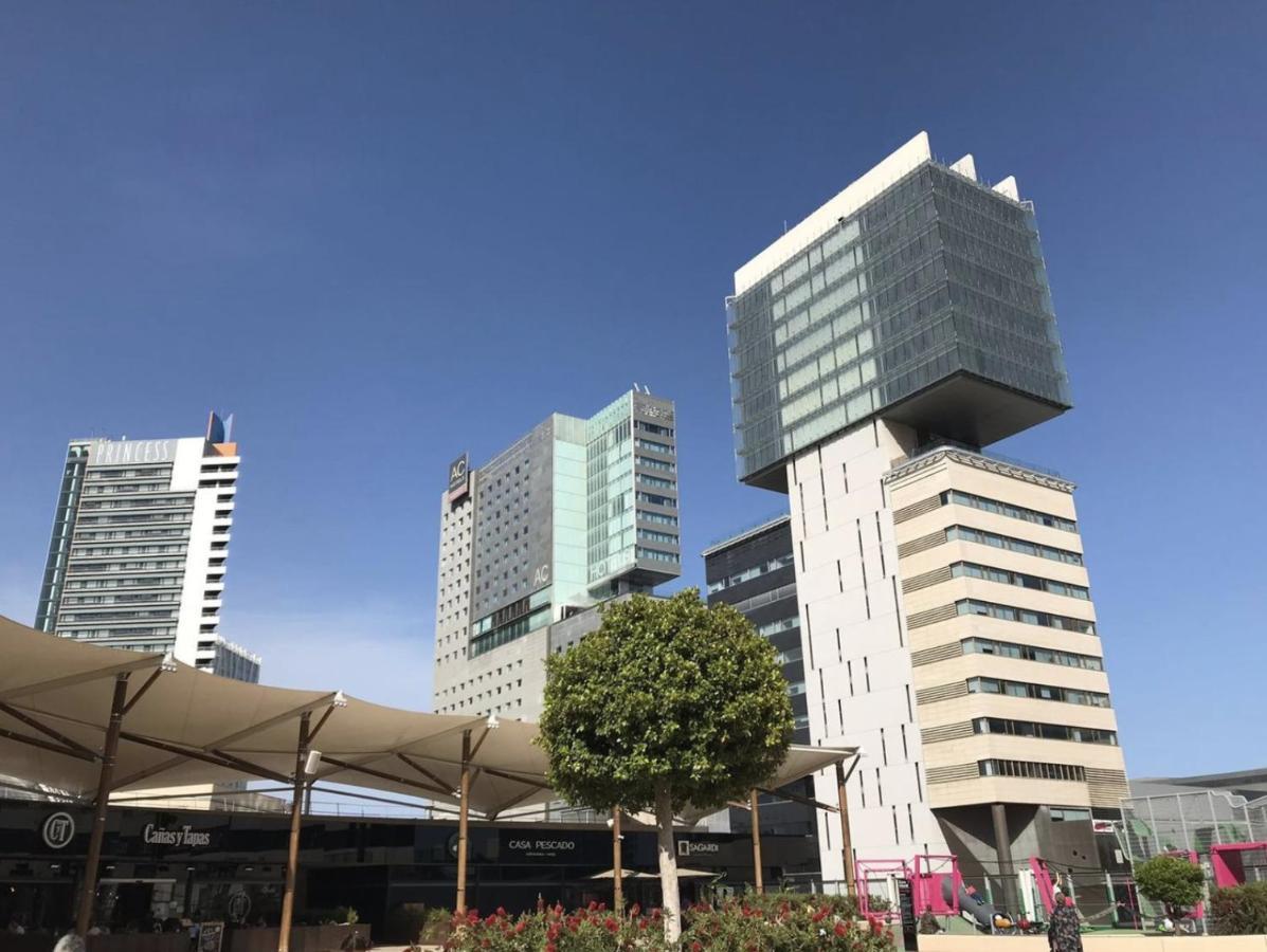 סנט אדריה דה בסוס Beach & Culture Barcelona Port Forum Penthouse Apartment מראה חיצוני תמונה
