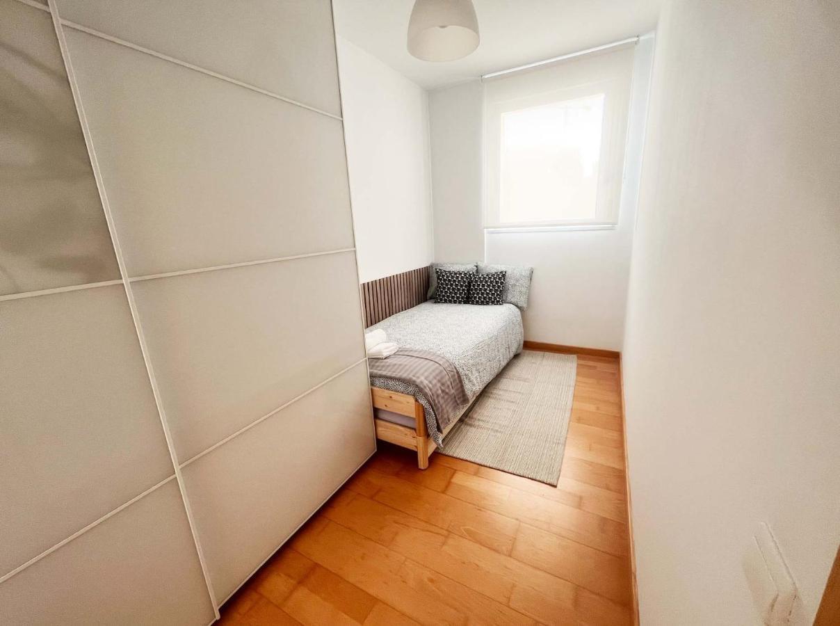 סנט אדריה דה בסוס Beach & Culture Barcelona Port Forum Penthouse Apartment מראה חיצוני תמונה