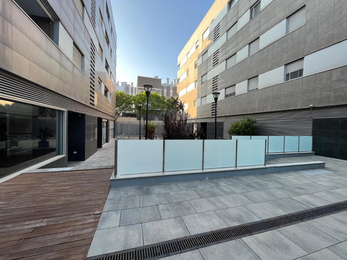 סנט אדריה דה בסוס Beach & Culture Barcelona Port Forum Penthouse Apartment מראה חיצוני תמונה
